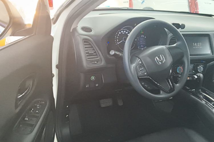 Used Honda Vezel 2020 1.5L CVT Pioneer Edition