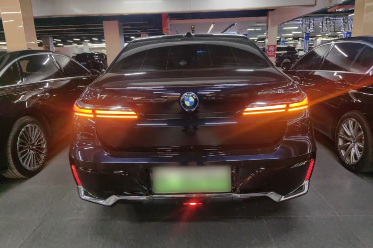 Used BMW i7 2023 eDrive50L Leading M Sport Package