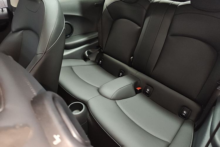 Used MINI MINI 2022 1.5T COOPER Classic Edition
