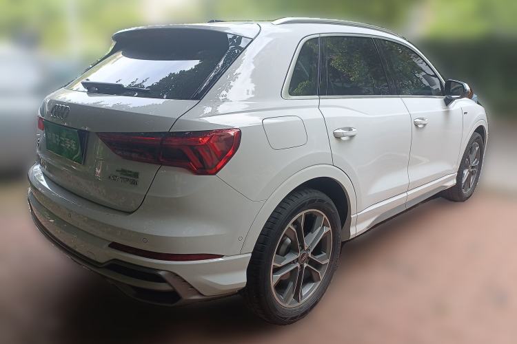 Used Audi Q3 2022 40 TFSI Fashion Dynamic Model