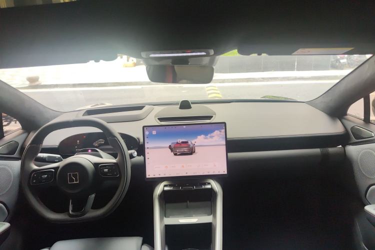 Used Zeekr 007GT 2025 Rear-Drive Intelligent Driving Version 75 kWh Center Console