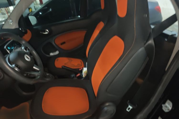 Used smart fortwo 2015 1.0L 52 kW Hardtop Passion Edition