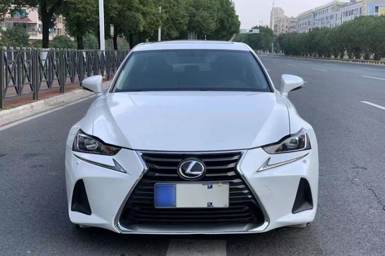 Used Lexus IS 2017 300 FENGSHANG Edition