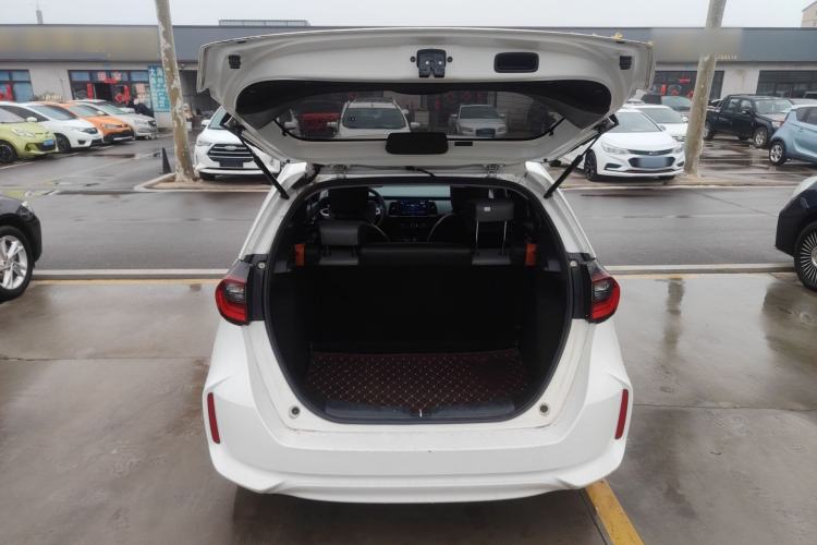 Used Honda Fit 2022 1.5L CVT Trendy Sunroof Edition Trunk