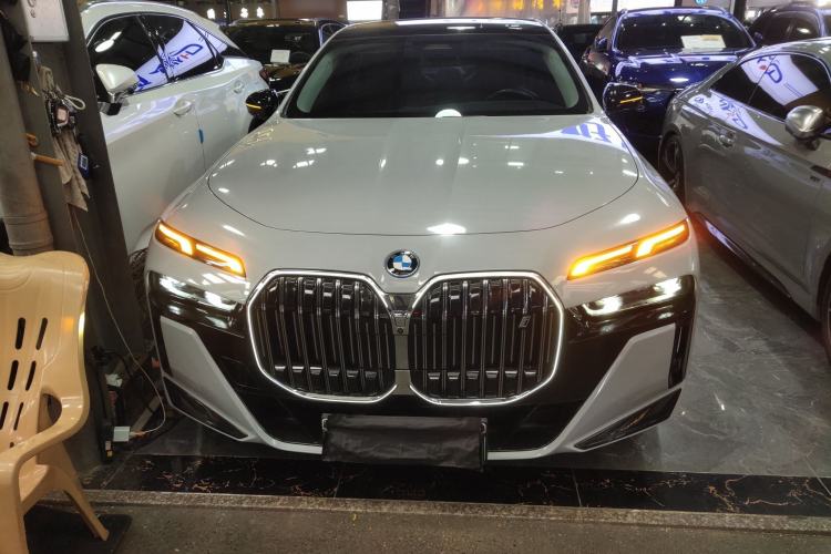 Used BMW i7 2023 eDrive50L Leading M Sport Package
