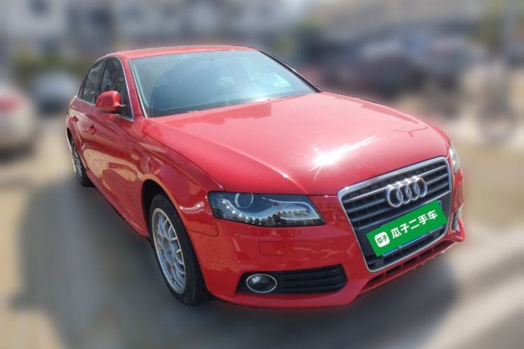 Used Audi A4L 2012 2.0 TFSI automatic Comfort trim level