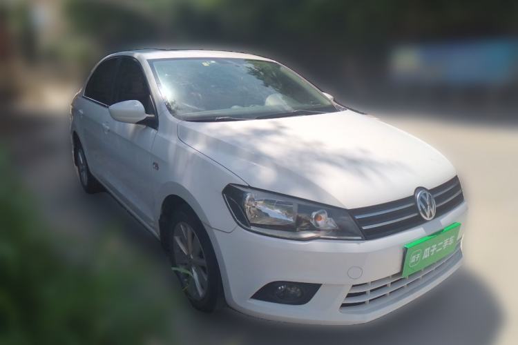 Used Volkswagen Jetta 2015 1.6L Manual Comfort Model
