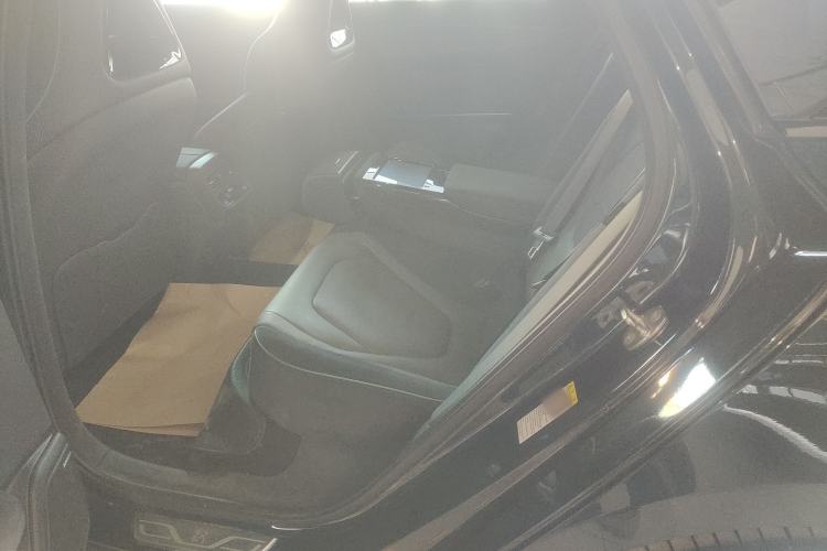 Used BYD Han 2022 EV 610 km All-Wheel-Drive Qianshan Cui Limited Edition Left Rear Seat