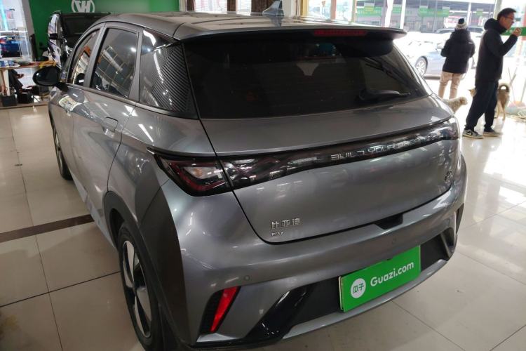 Used BYD Dolphin 2023 420 km Fashion Edition
