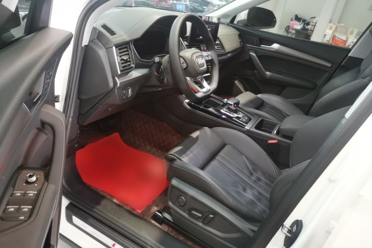 Used Audi Q5L 2022 45T Luxury Dynamic Model
