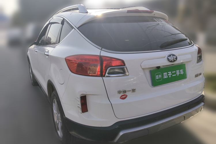 Used Bestune X80 2015 2.0L Automatic Comfort Anniversary Edition
