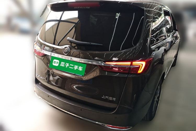 Used Buick GL8 2021 Land Cruiser Executive Class 652T Luxury Model Rear Right 45 Deg