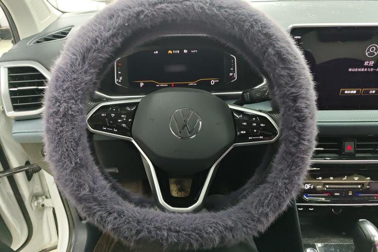 Used Volkswagen Tharu 2023 300TSI Two-Wheel-Drive Full Moon Edition