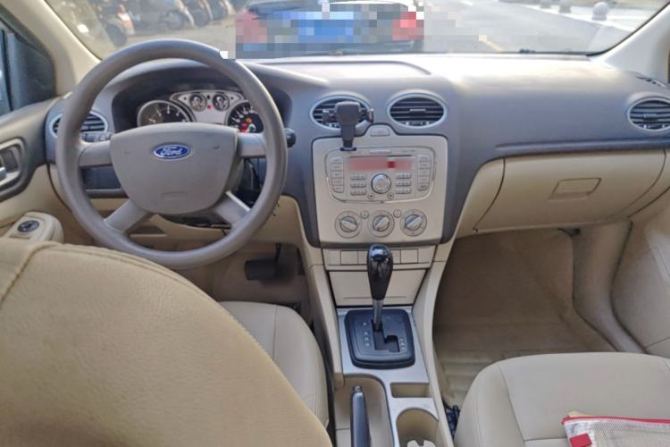 Used Ford Focus 2012 Sedan Classic 1.8L Automatic Fashion Edition