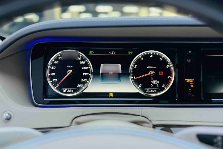 Used Mercedes-Benz S-Class 2014 S 320 L Business Model