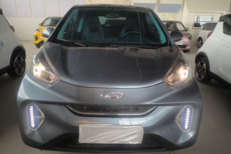 Used Chery QQ Little Ant 2022 Restyled Version Sweet Pink Edition Half-Sugar Version 30.6 kWh 30 kW 301 km Front