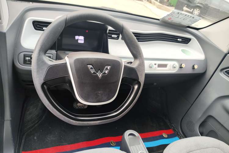 Used Wuling Hongguang MINIEV 2021 Macaron Fashion Model Lithium Iron Phosphate