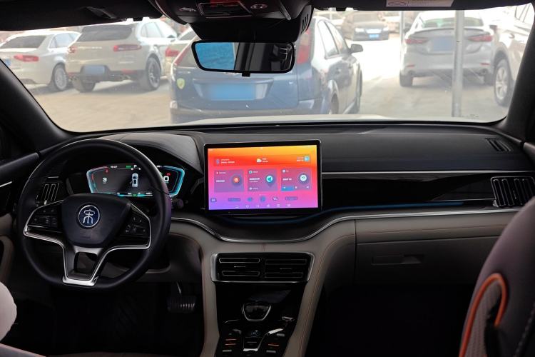 Used BYD Song PLUS New Energy 2021 DM-i 51KM Prestige Model Center Console