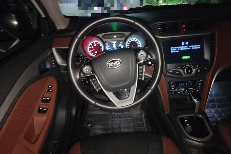 Used BYD G5 2014 1.5TID Automatic Flagship Model