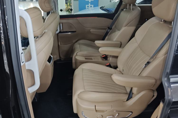 Used JAC Refine RF8 PHEV 2024 Zhiling Edition 1.5T 150KM Flagship Model – Lithium Iron Phosphate
