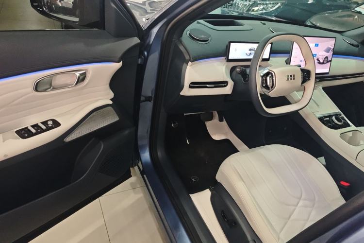 Used Geely Galaxy Xingjian 7 EM-i 2025 120km Flagship Edition