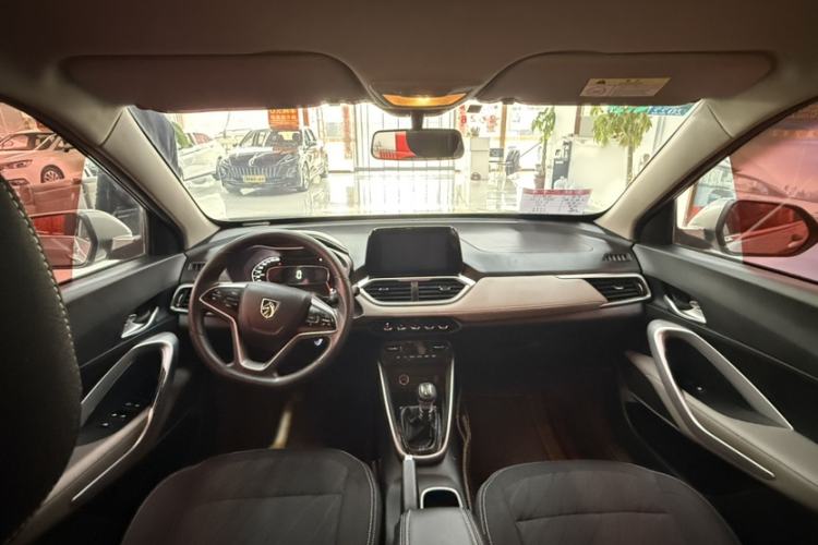 Used Baojun 510 2019 1.5L Manual Enjoyment Model 77kW China VI Emission Standard Exterior 3