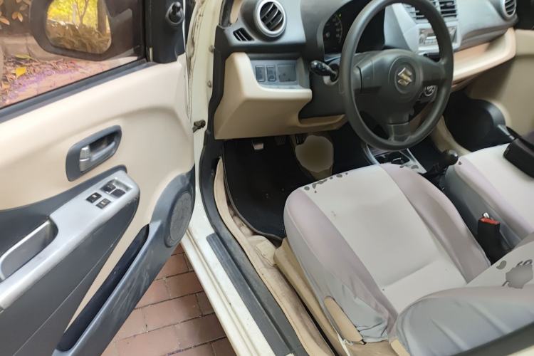 Used Suzuki Alto 2012 1.0L Manual Utility Version Driver Seat