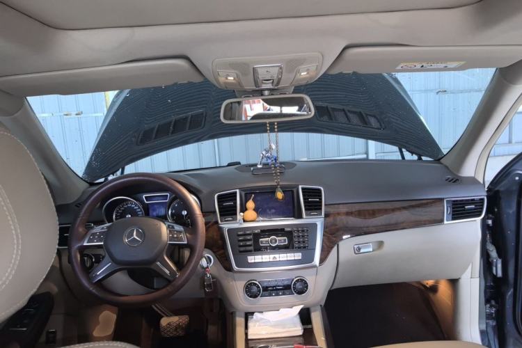 Used Mercedes-Benz M-Class 2014 ML 400 4MATIC Dynamic Model
