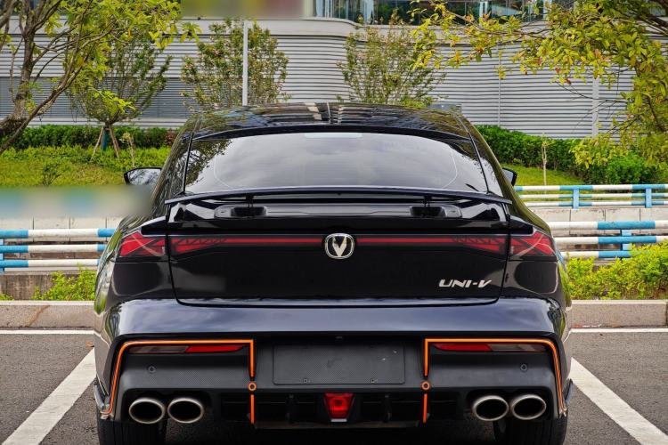 Used CHANGAN UNI-V 2022 1.5T Sport Edition Exterior 7