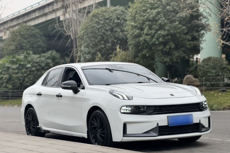 Used Lynk & Co 03 2022 2.0TD DCT GenioPlus
