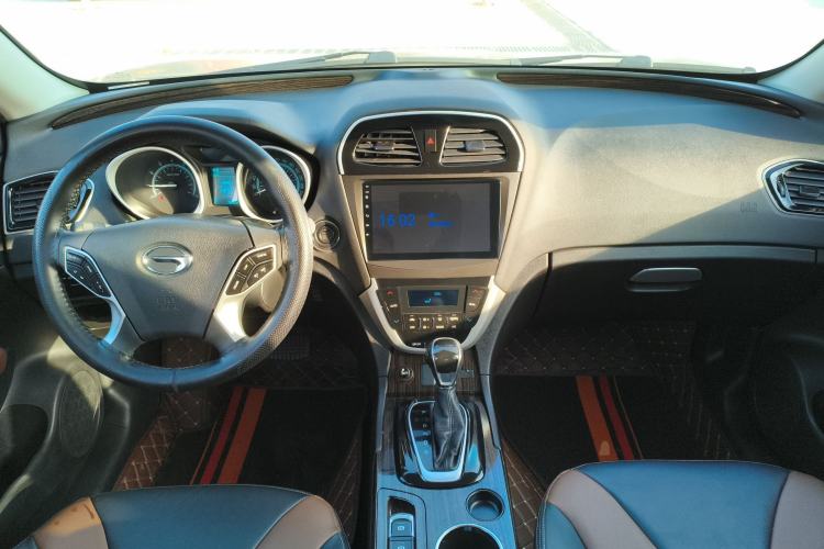 Used GAC Trumpchi GS5 Super 2015 1.8T Automatic Two-Wheel Drive Luxury Edition
