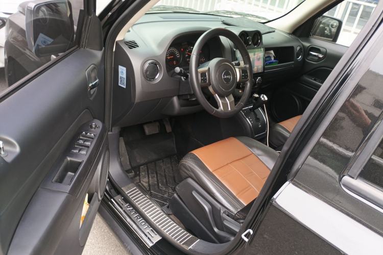 Used Jeep Patriot 2014 2.4L Sport Edition Driver Seat