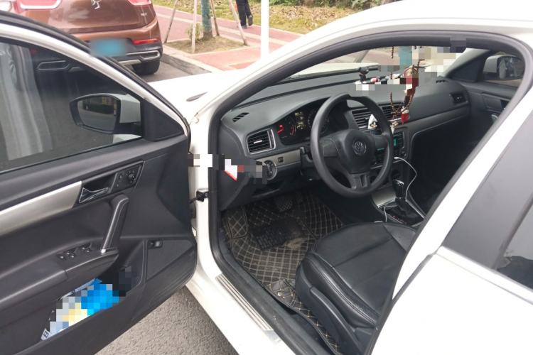 Used Volkswagen Lavida 2013 Revised Version 1.4 TSI DSG Comfort Edition
