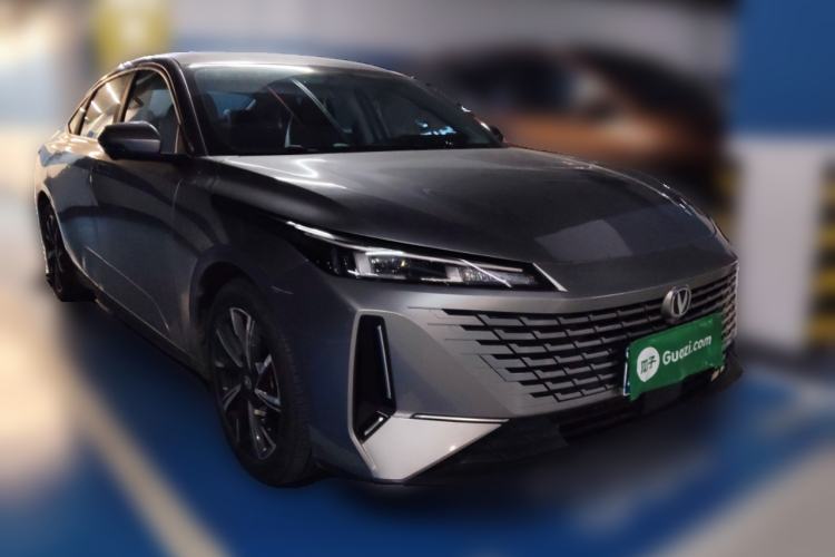 Used CHANGAN Eado DD 2023 Blue Whale NE 1.5T GDI DCT Navigation Model Front Right 45 Deg