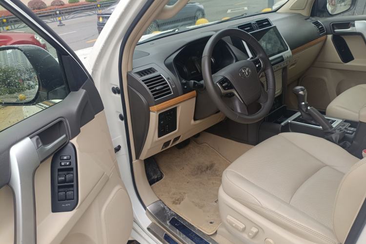 Used Toyota Prado 2018 3.5L Automatic TX-L with Rear-Mounted Spare Tire