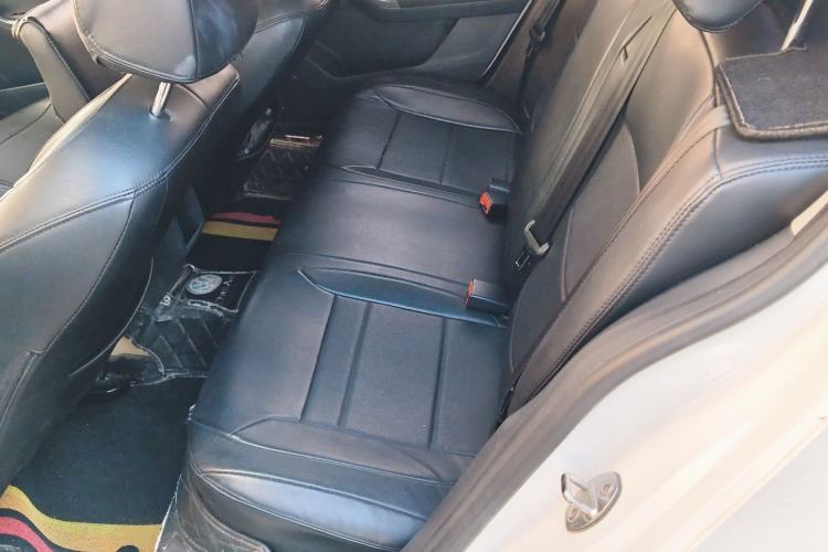 Used Volkswagen Lavida 2017 1.6L Manual Fashion Edition
