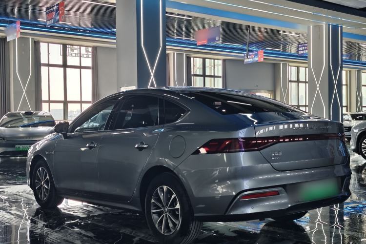 Used BYD Qin PLUS 2024 HONOR Edition DM-i 55KM Leading Model