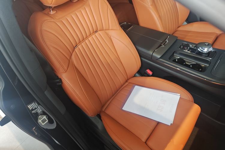 Used GAC Trumpchi M8 2025 Zongshi Series Super Hybrid Edition Right Front Seat