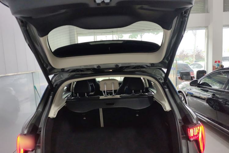 Used Lynk & Co 01 2021 2.0TD Two-Wheel Drive Zhaopu Pro Trunk