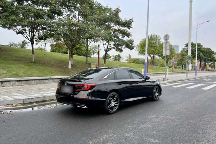 Used Honda Accord 2022 260TURBO Phantom Night · Prestige Edition
