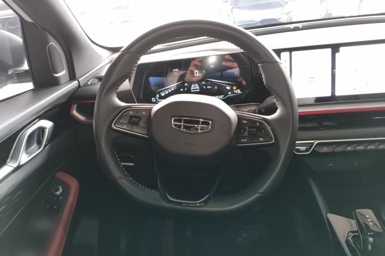 Used Geely Auto Coolray 2022 Bin Yue COOL 1.5TD DCT Hot Engine Edition
