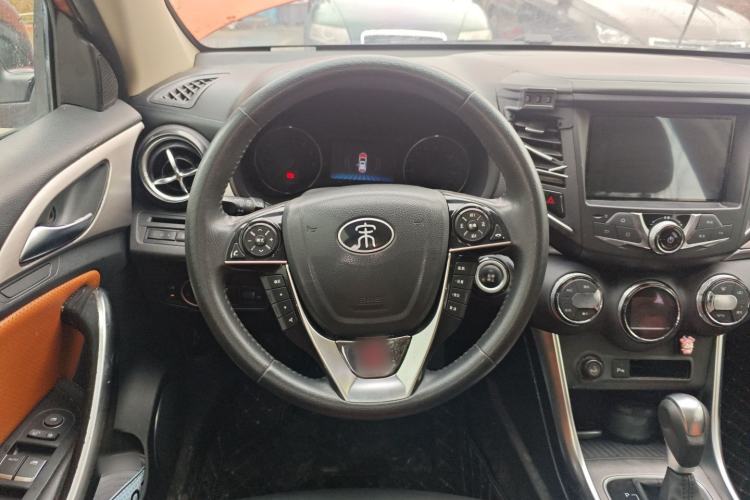 Used BYD Song 2016 2.0TID Automatic Prestige Edition
