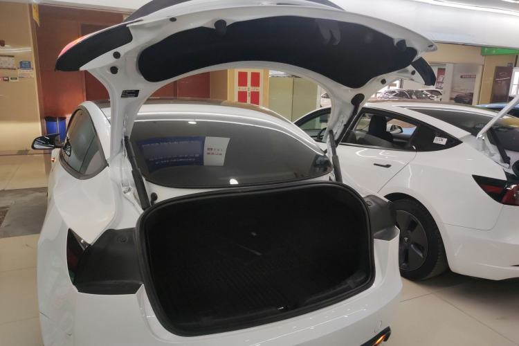 Used Tesla Model 3 2024 High-Performance All-Wheel-Drive Version
