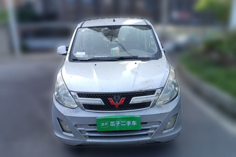 Used Wuling Rongguang V 2016 1.5L Standard Version
