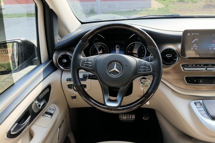 Used Mercedes-Benz V-Class 2020 V 260 L Long-wheelbase Luxury Edition
