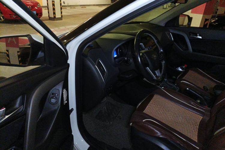 Used Hyundai ix25 2017 1.6L Automatic Smart Version Driver Seat