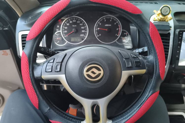 Used Huanghai Challenger SUV 2010 2.0L Two-Wheel Drive DD6490P
