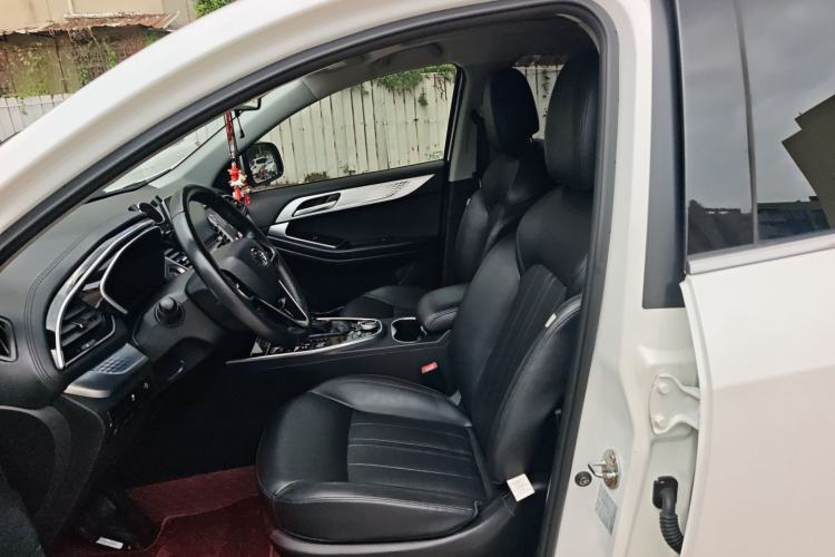 Used Soueast DX7 2018 Prime 1.8T DCT Prestige Model China V Standard Left Front Seat