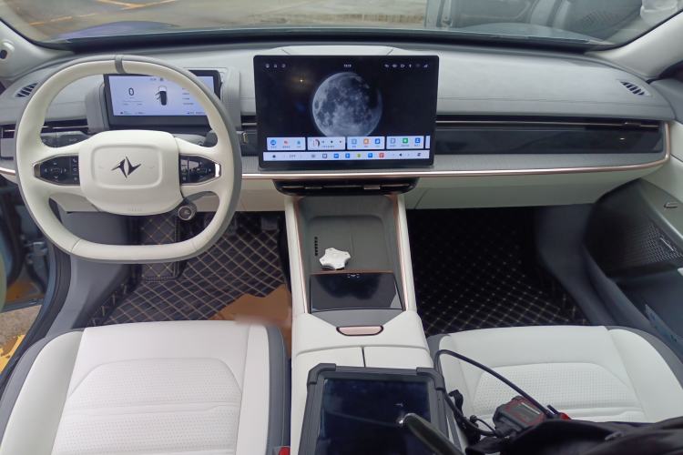 Used Dongfeng eπ eπ007 2024 Pure Electric 540 All-Wheel Drive Max Edition Center Console