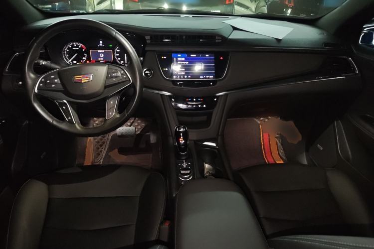 Used Cadillac XT5 2022 2.0T Two-Wheel Drive Luxury Version